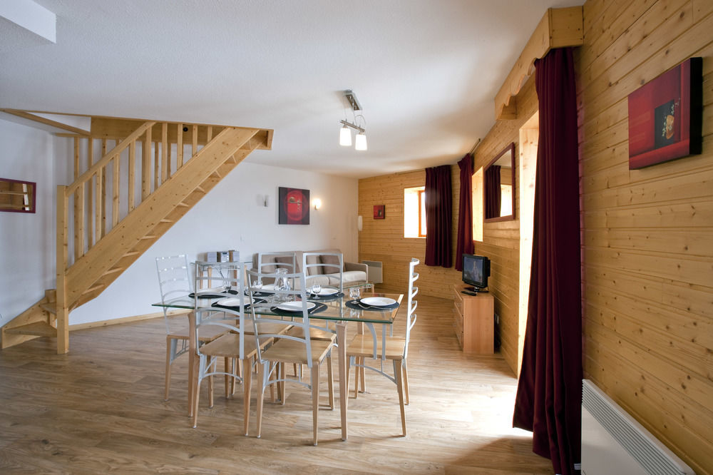 Les Balcons De Recoin - Chamrousse Apart otel Dış mekan fotoğraf